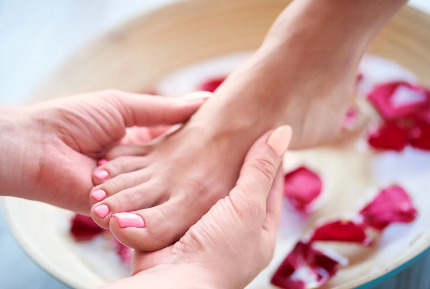 Why Disposable Pedicure Kits Are a Necessity, Not a Luxury